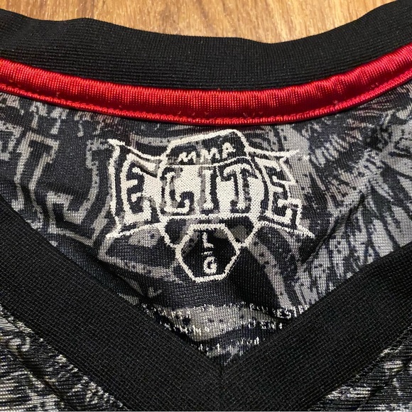 MMA‎ Elite Shirt UFC Fighter Adult Size Large - Picture 3 of 5